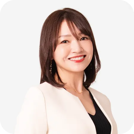 代表取締役社長　上四元 絢
